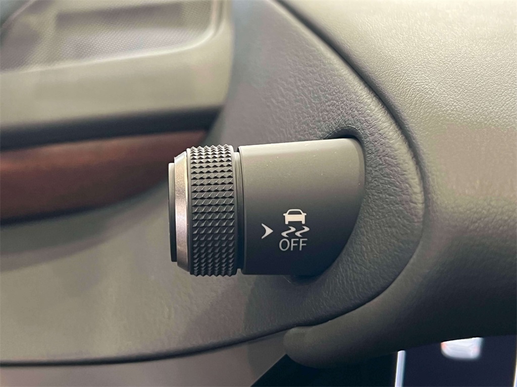 new 2025 Lexus ES car, priced at $50,225