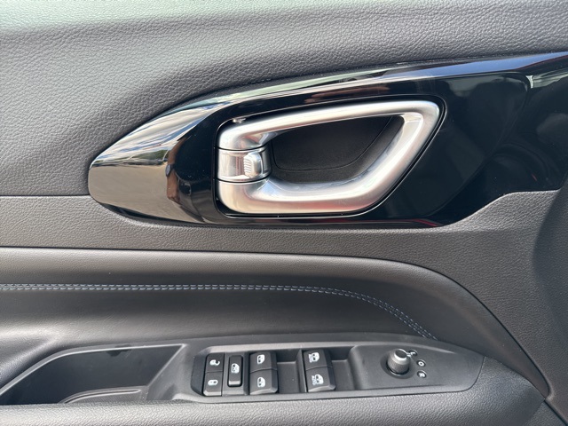 2025 Jeep Compass Latitude photo 14