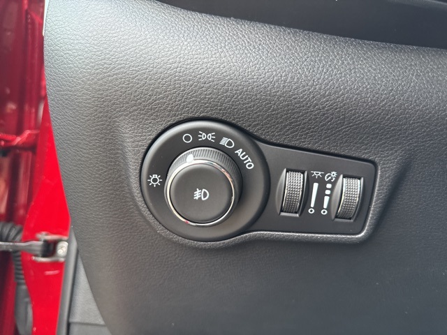 2025 Jeep Compass Latitude photo 15