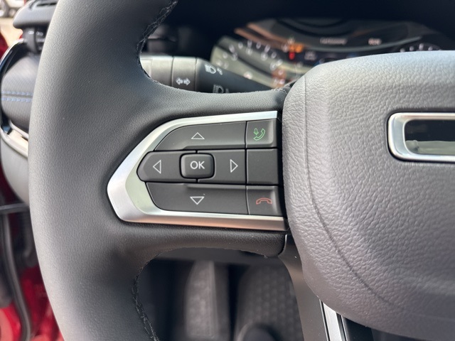 2025 Jeep Compass Latitude photo 22