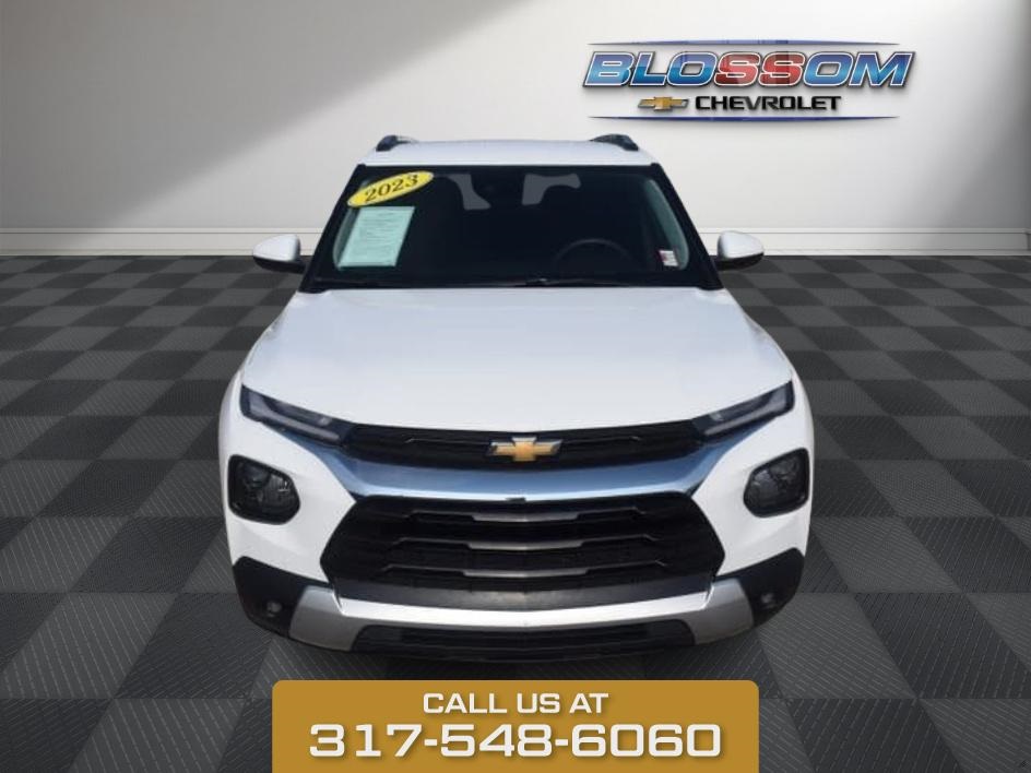 2023 Summit White Chevrolet Trailblazer LT FWD SUV