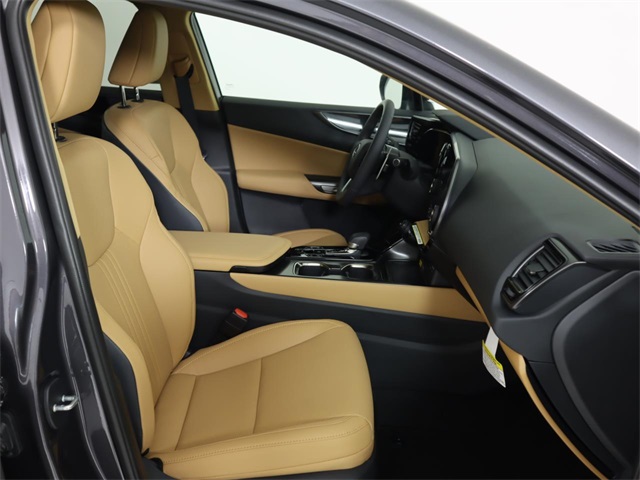 2026 Lexus NX 350 photo 13