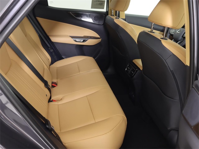 2026 Lexus NX 350 photo 14