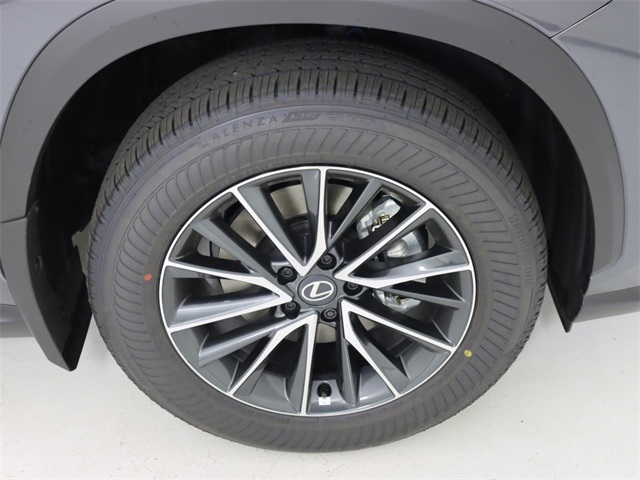 2026 Lexus NX 350 photo 9