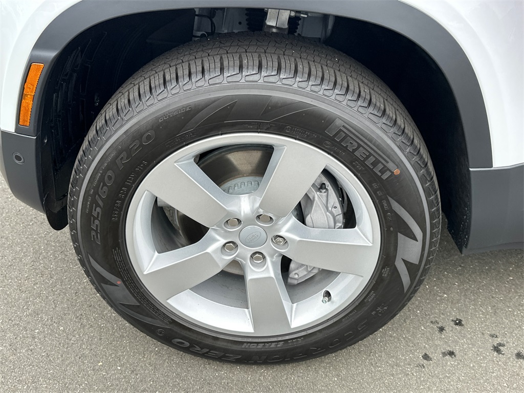 new 2025 Land Rover Defender 110 car, priced at $75,788