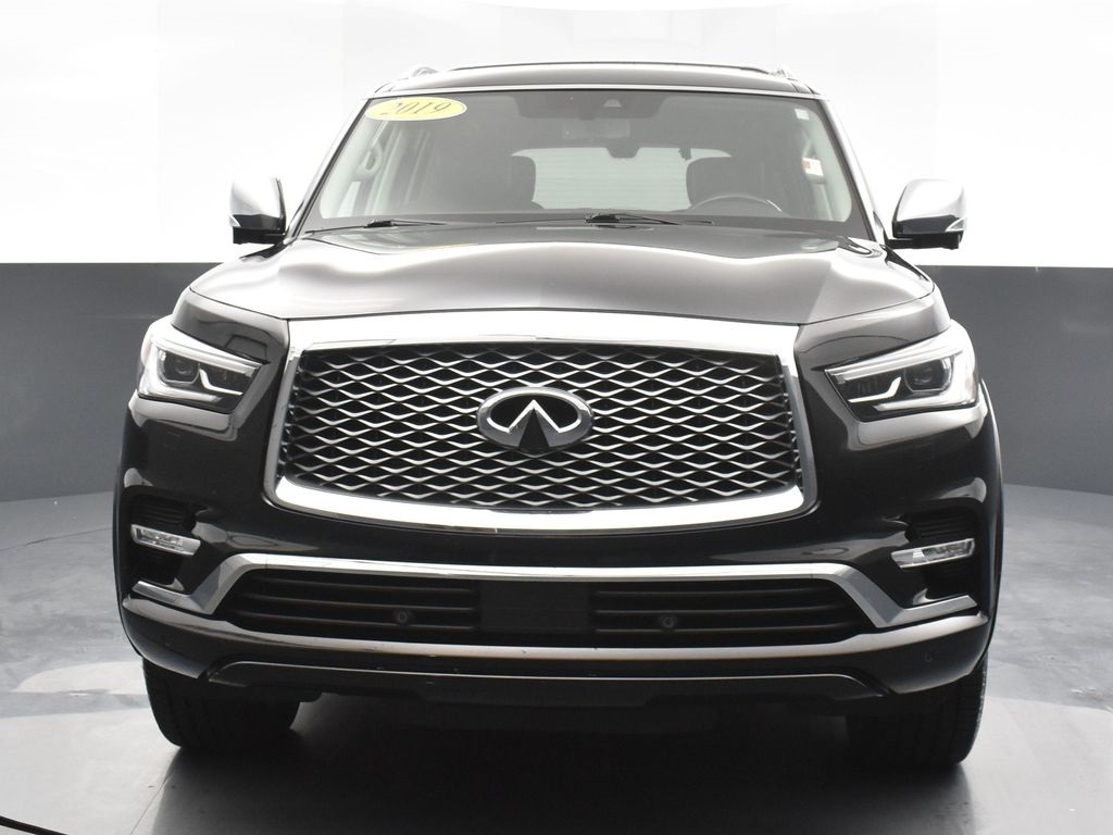 2019 Infiniti QX80 Luxe photo 29