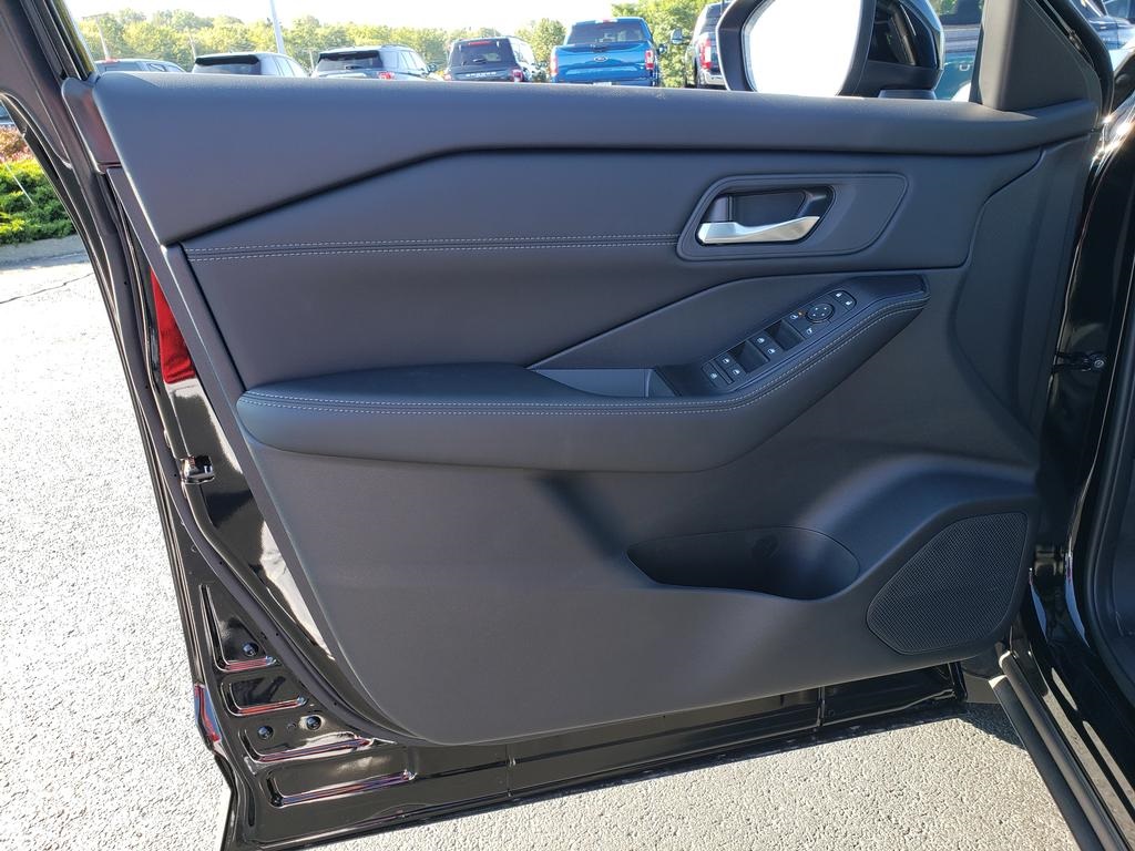 new 2026 Nissan Rogue car, priced at $31,067