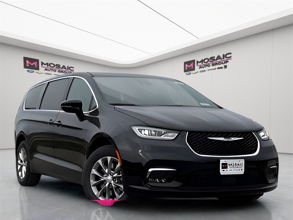 New 2026 Chrysler Pacifica Select Vans