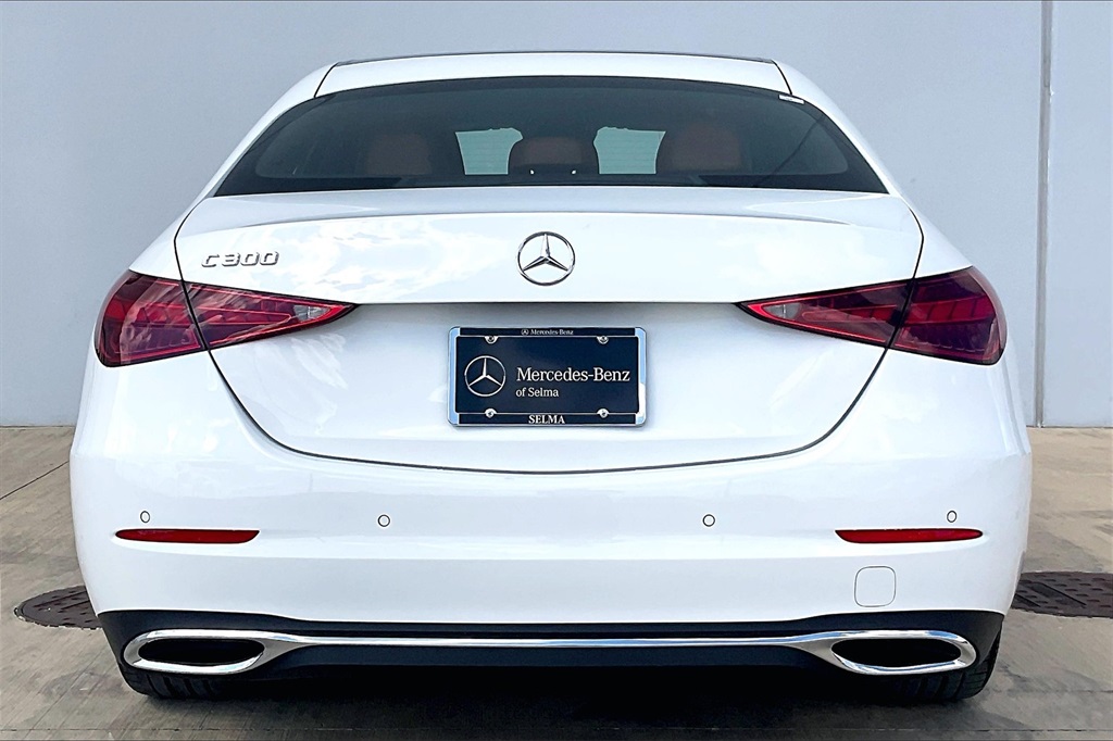 2025 Mercedes Benz C 300 Sedan photo 4