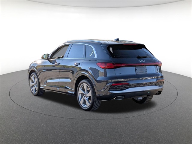 new 2025 Audi Q5 car, priced at $62,890