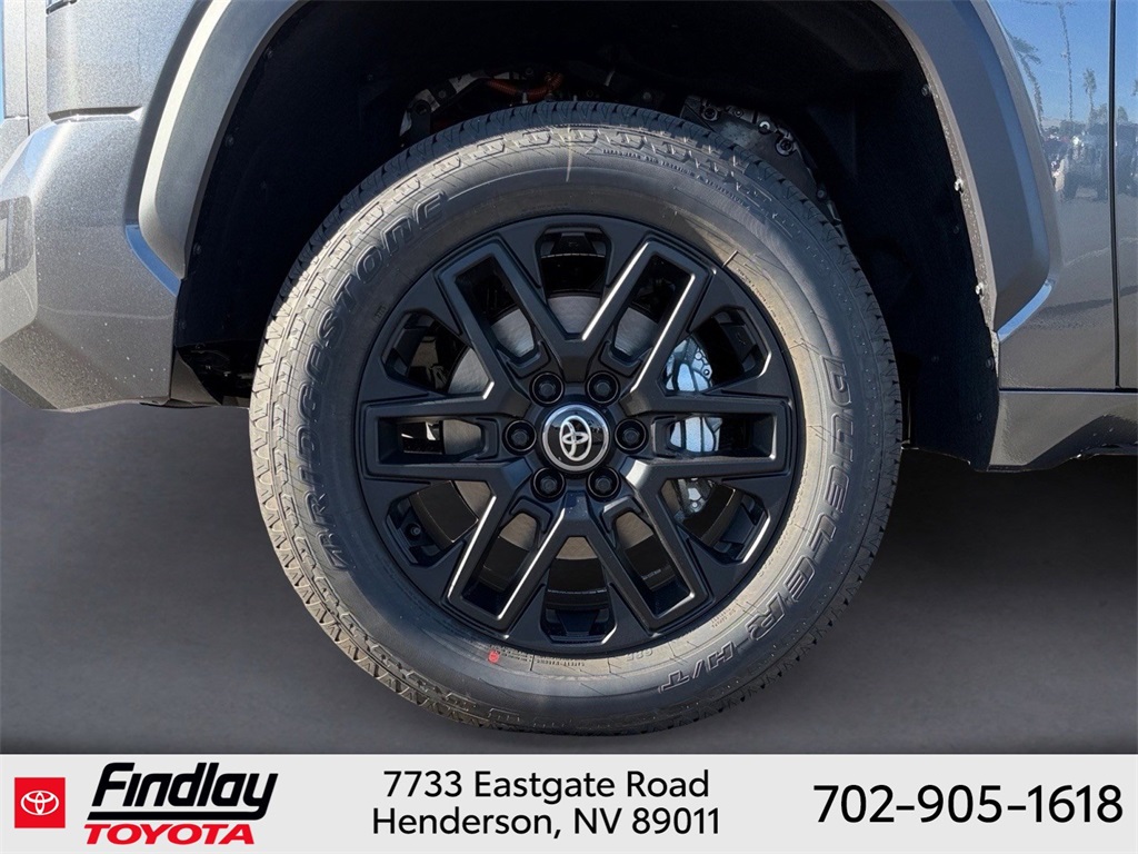 2026 Toyota Tundra Limited CrewMax photo 4