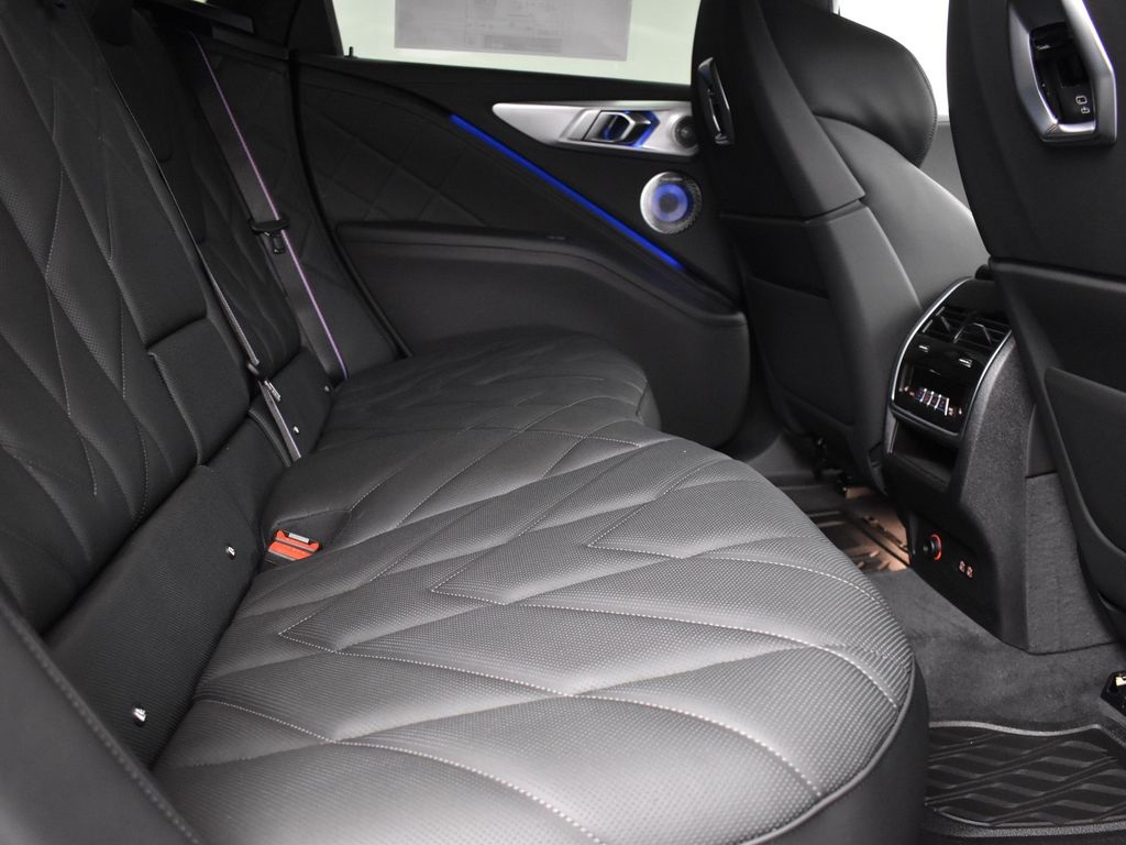 2025 Marina Bay Blue Metallic BMW XM Base AWD SUV