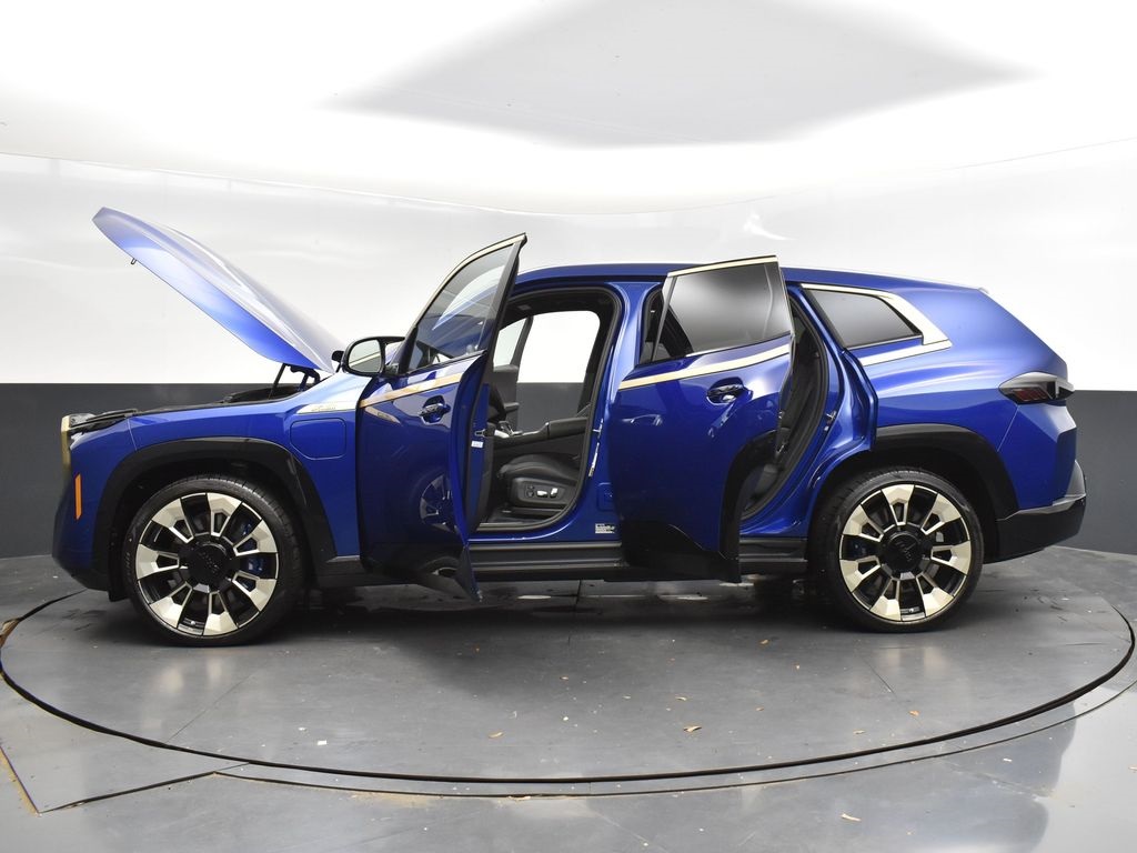 2025 Marina Bay Blue Metallic BMW XM Base AWD SUV