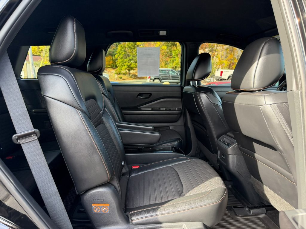 Used 2024 Nissan Pathfinder SUV