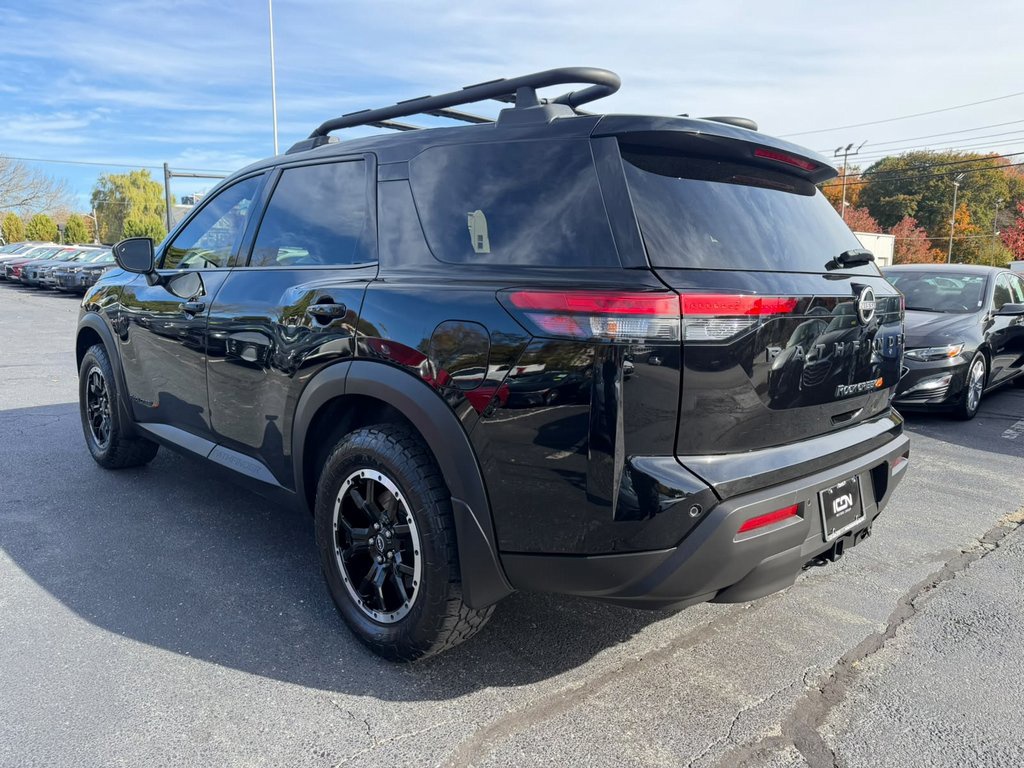 Used 2024 Nissan Pathfinder SUV
