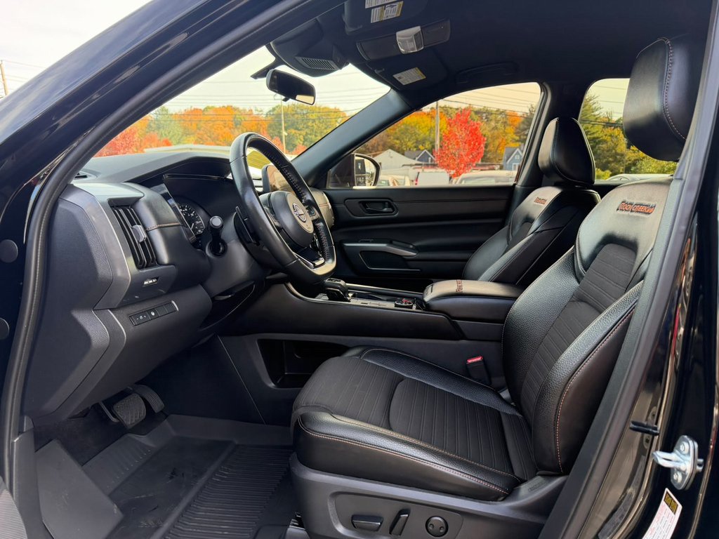 Used 2024 Nissan Pathfinder SUV
