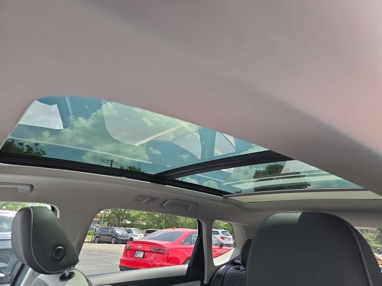 new 2025 Volkswagen Taos car, priced at $27,000