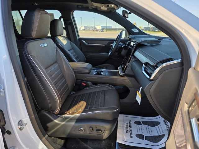 2026 GMC Acadia Denali Ultimate AWD