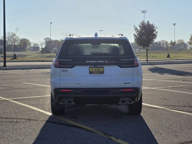 2026 GMC Acadia Denali Ultimate AWD