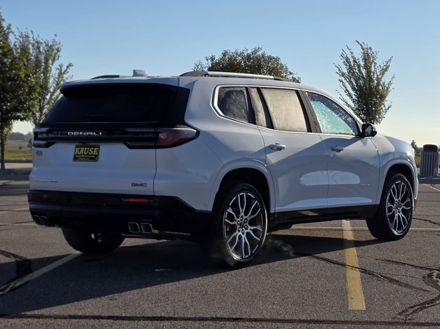 2026 Gmc Acadia Denali photo 3