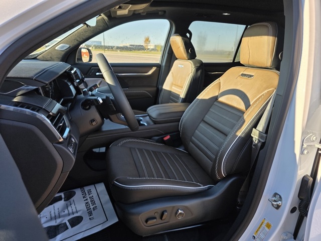 2026 GMC Acadia Denali Ultimate AWD