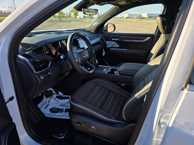 2026 GMC Acadia Denali Ultimate AWD