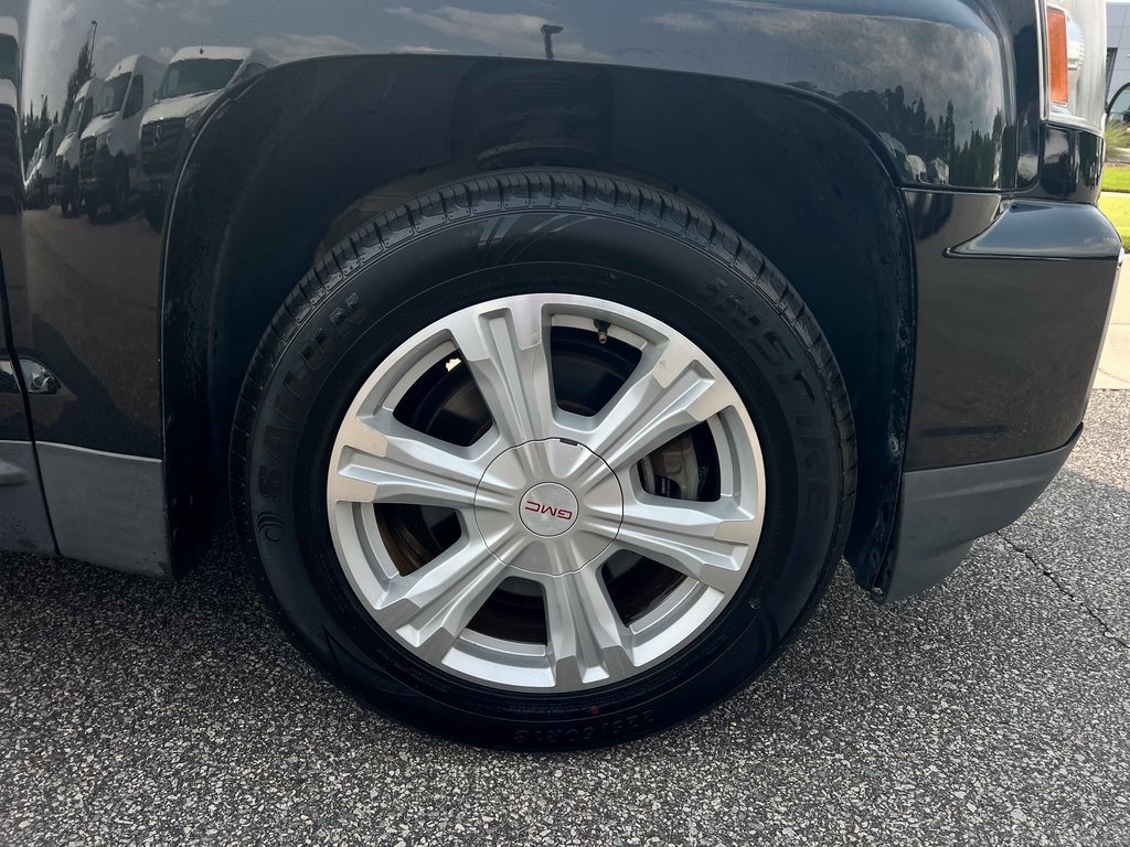 Used 2017 GMC Terrain FWD SUV for sale #SP1332 - photo 5
