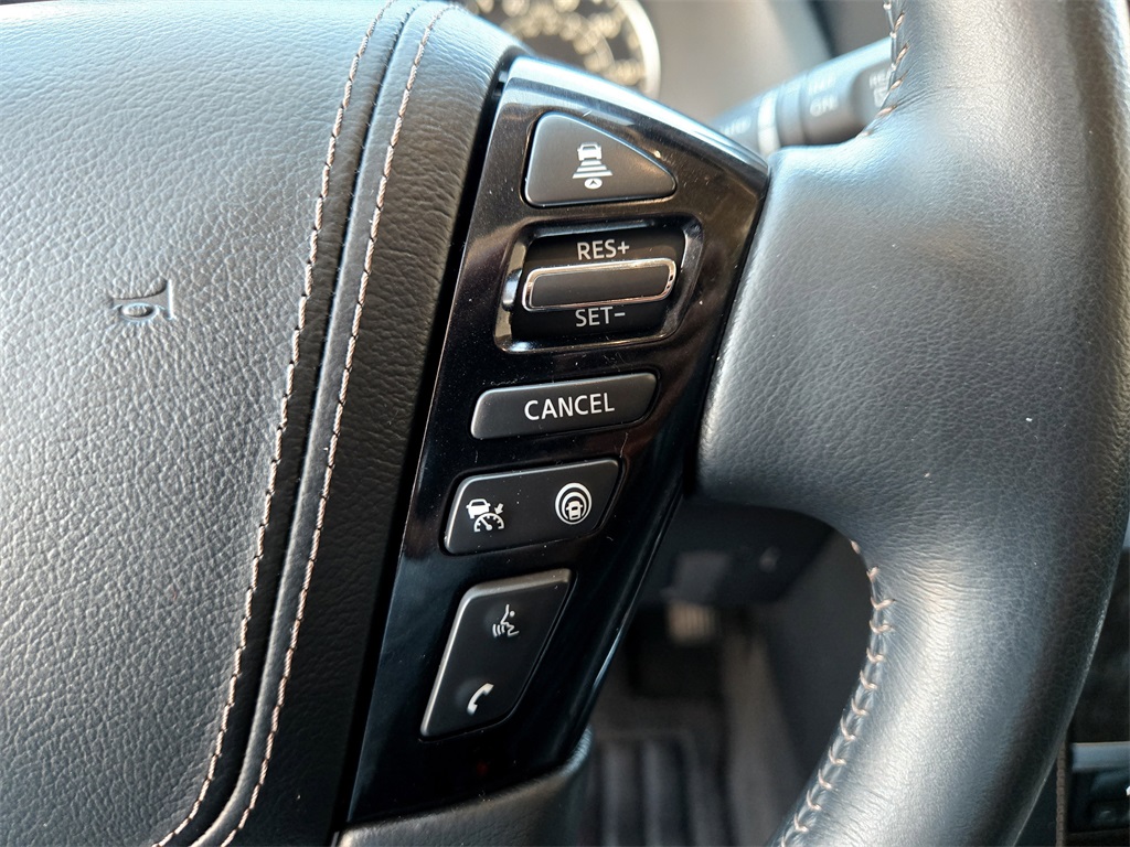 2022 Nissan Armada Platinum photo 16