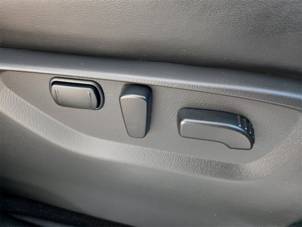 2022 Nissan Armada Platinum photo 29