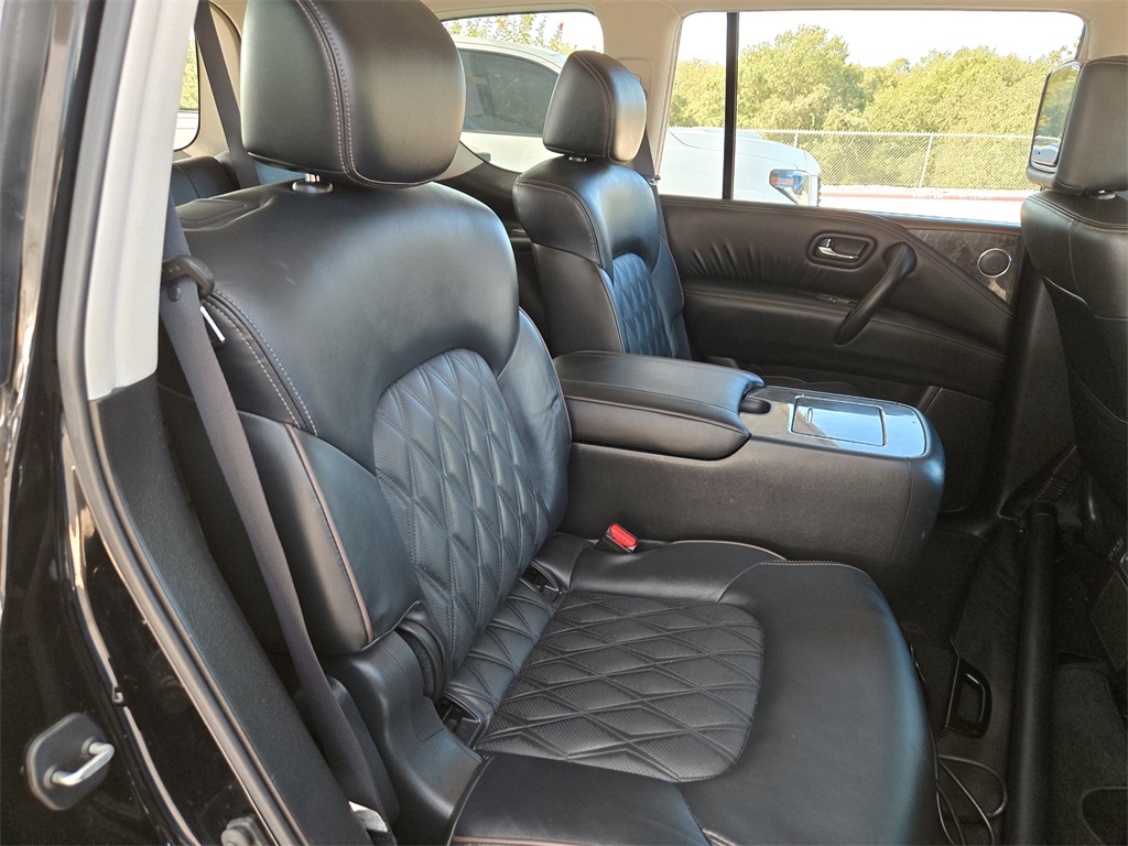 2022 Nissan Armada Platinum photo 30