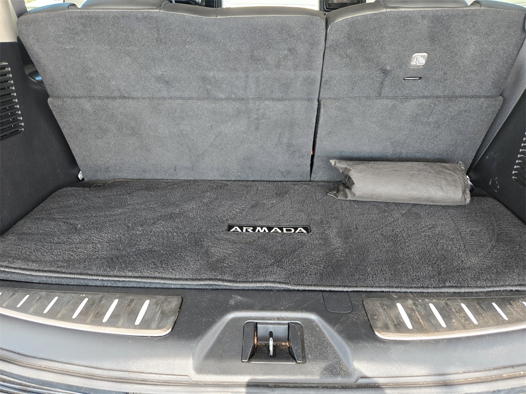 2022 Nissan Armada Platinum photo 32