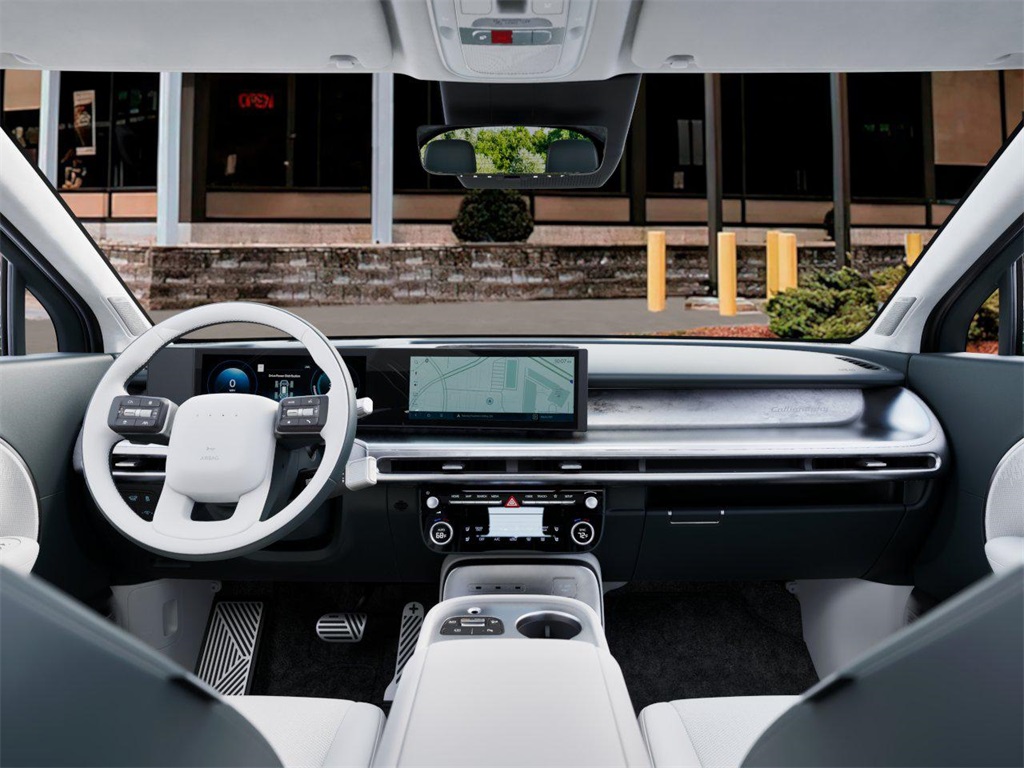 2026 Hyundai Ioniq photo 11