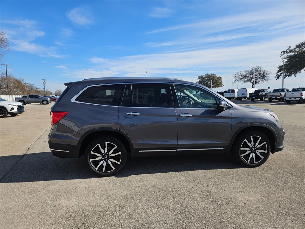 2021 Honda Pilot Touring photo 8