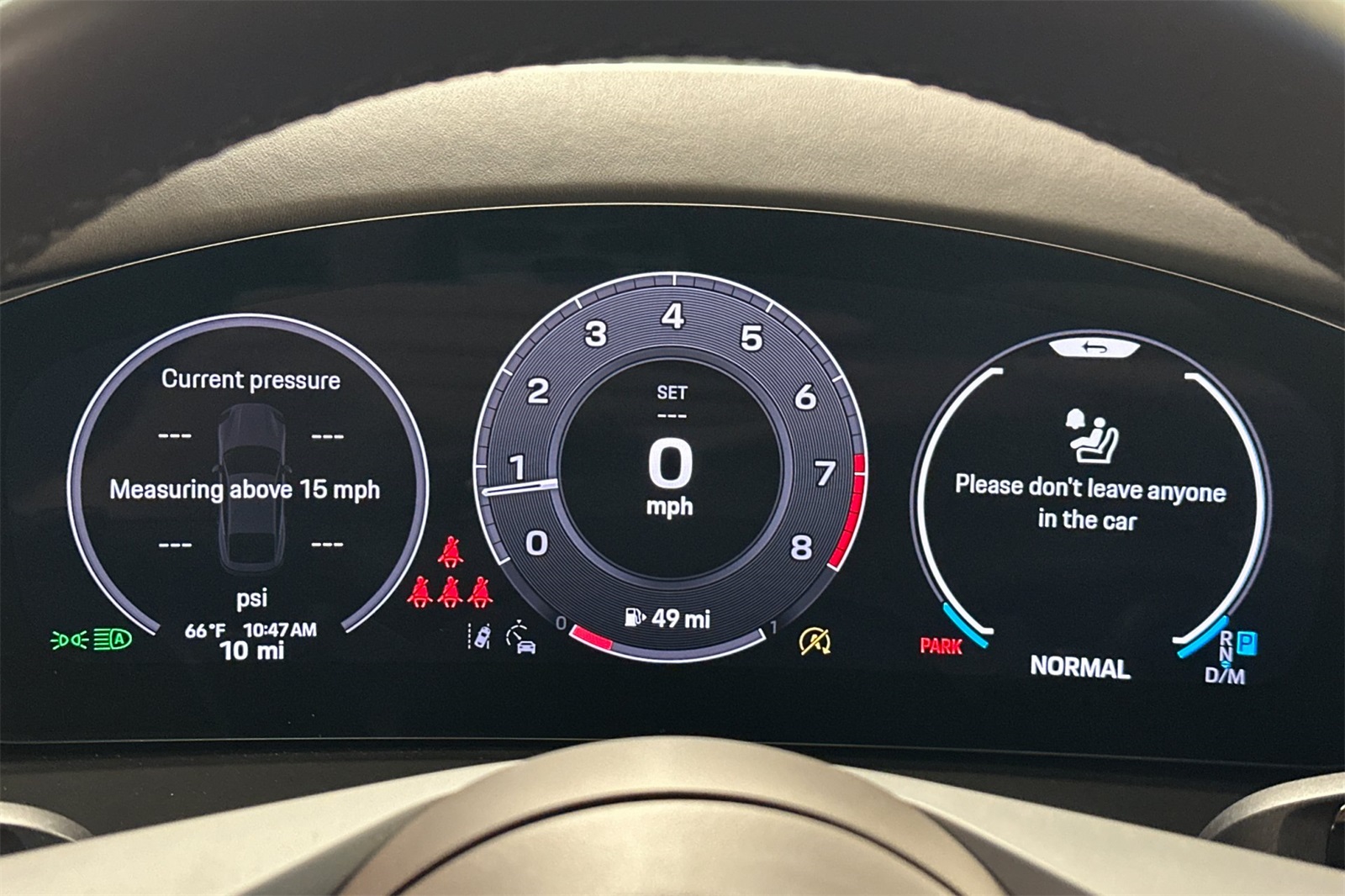 2025 Porsche Panamera 4 photo 23