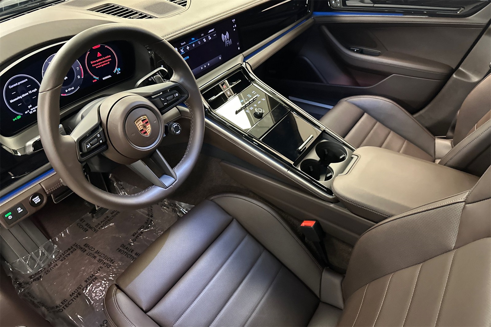 2025 Porsche Panamera 4 photo 4