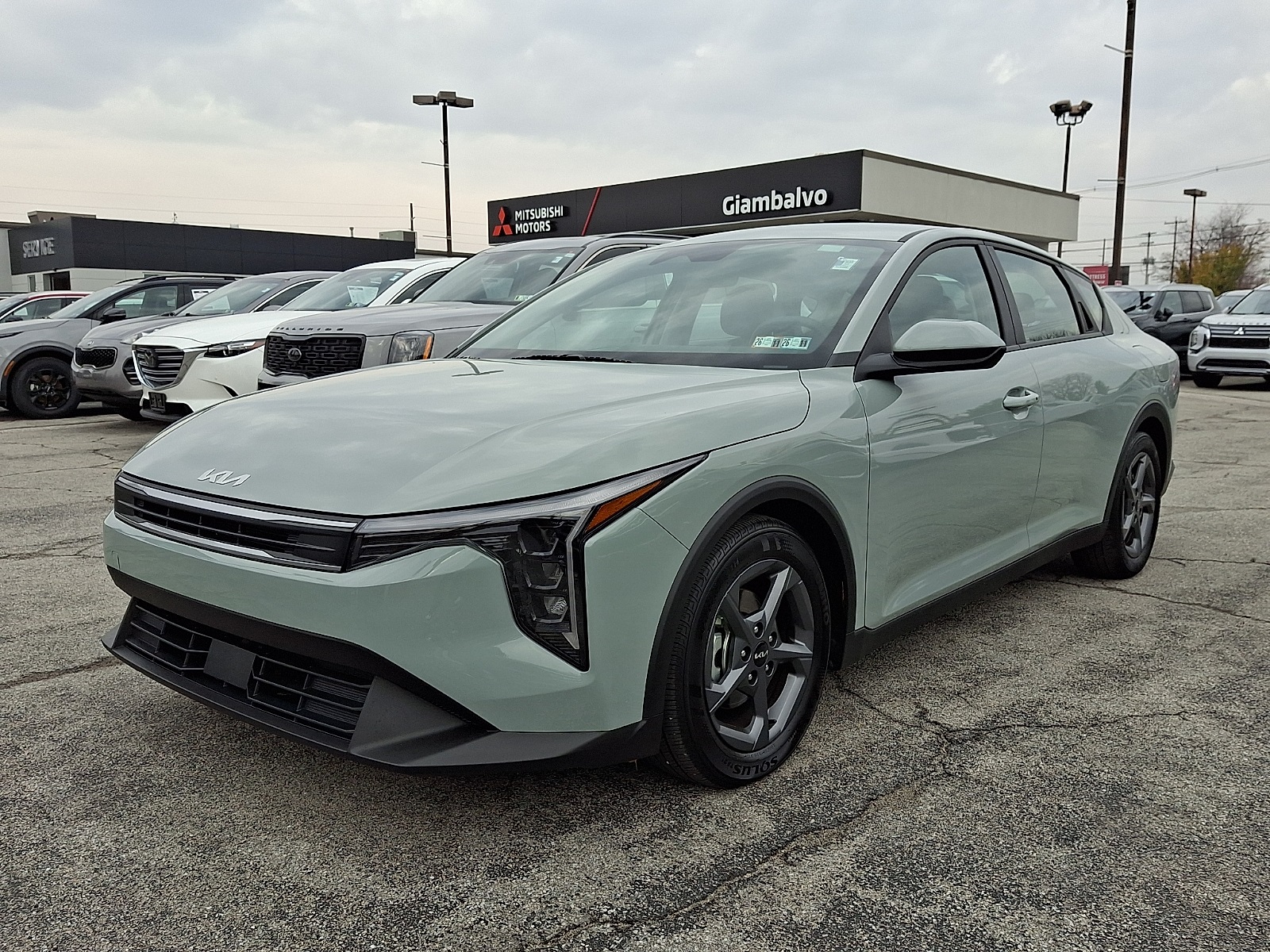 2025 Kia K4 LXS photo 3