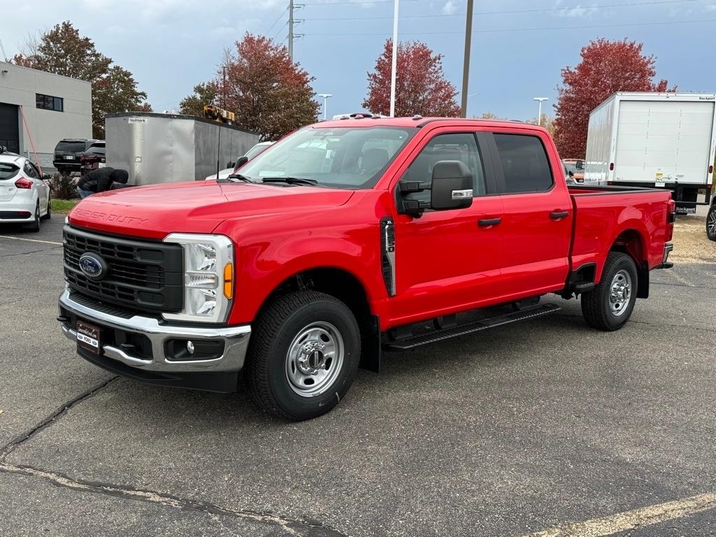 2023 Ford F-350 XL photo 2