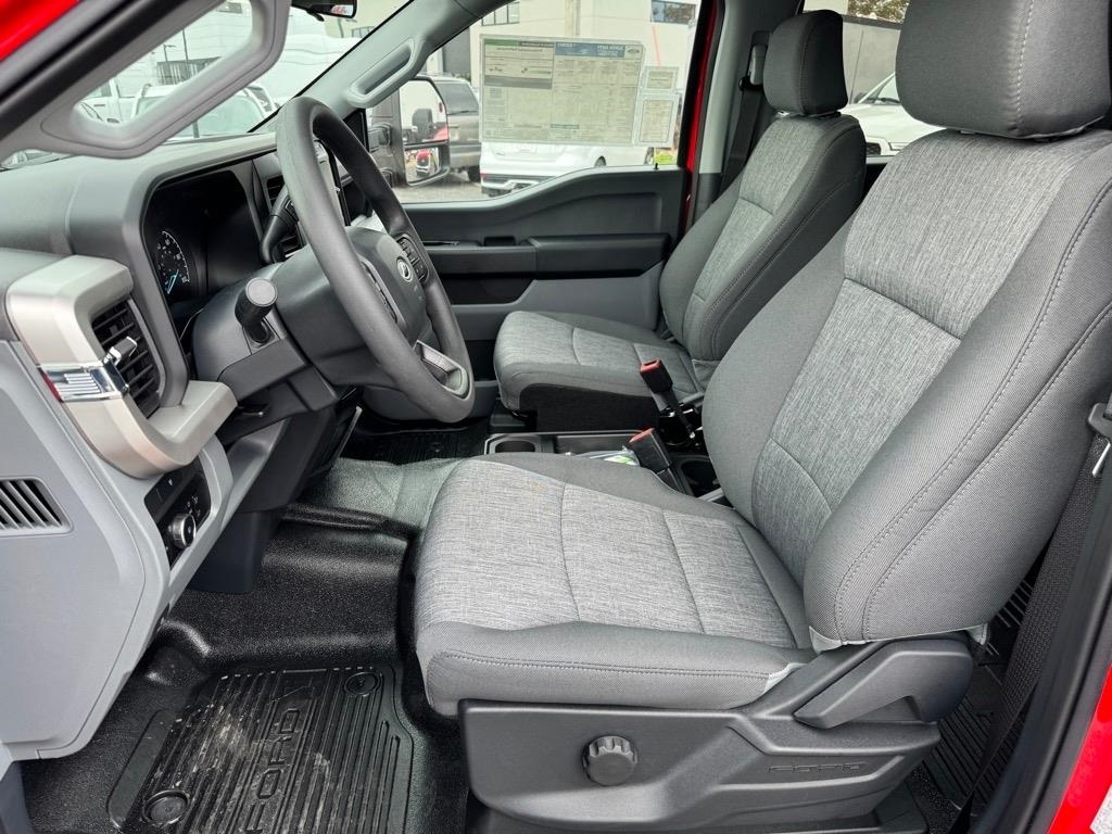 2023 Ford F-350 XL photo 5