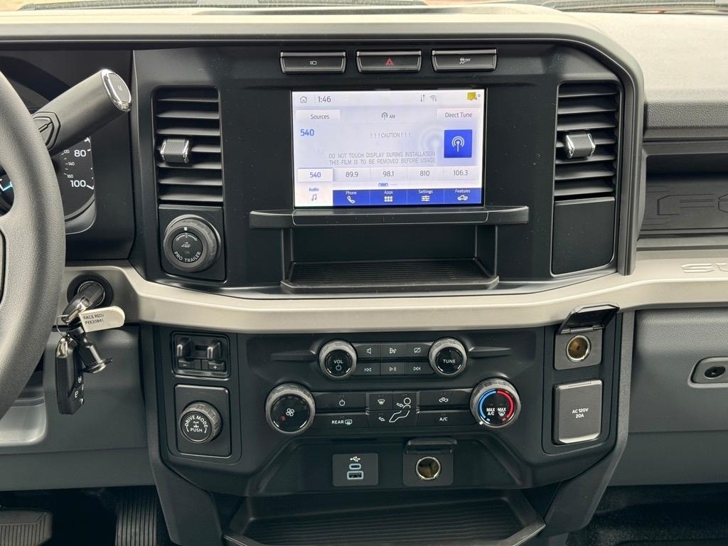 2023 Ford F-350 XL photo 8