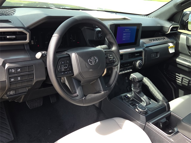 2025 Toyota Tacoma SR5 4x4 Limited photo 14