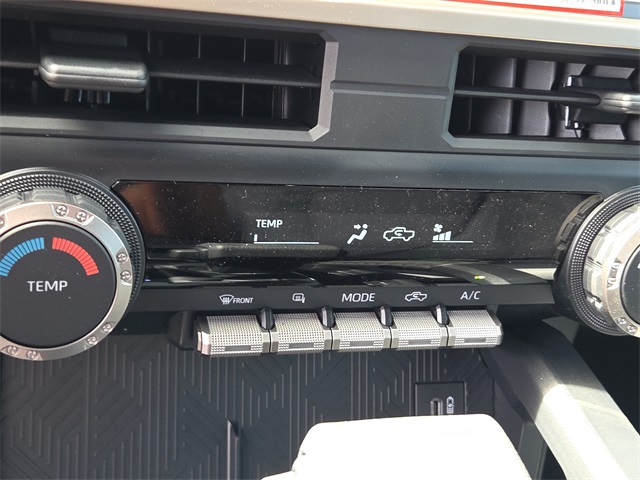 2025 Toyota Tacoma SR5 4x4 Limited photo 19