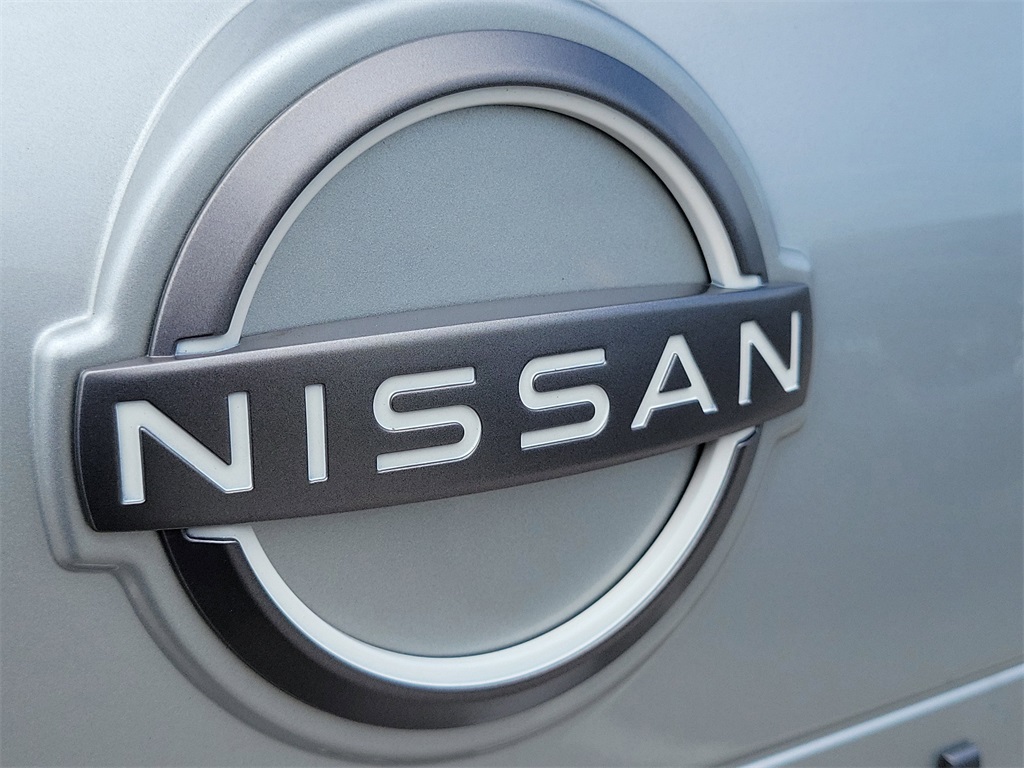 2024 Brilliant Silver Metallic Nissan Rogue SV FWD SUV