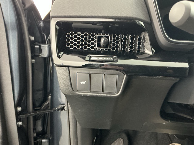 new 2026 Honda CR-V Hybrid car, priced at $43,700