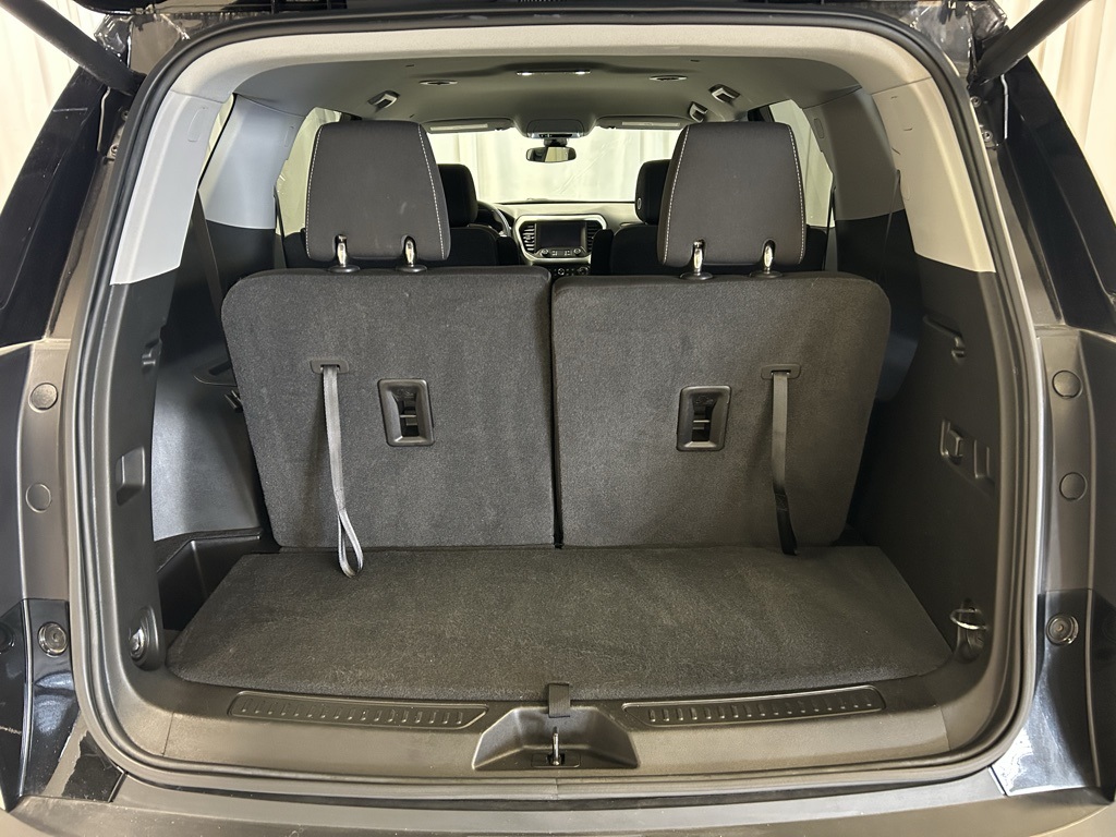 used 2023 GMC Acadia car, priced at $27,879