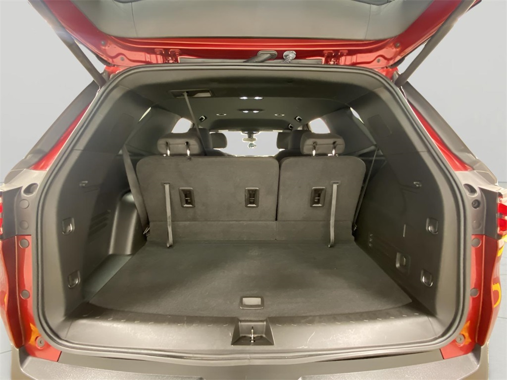 2023 Chevrolet Traverse Cloth photo 26