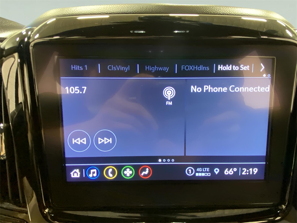 2023 Chevrolet Traverse Cloth photo 13