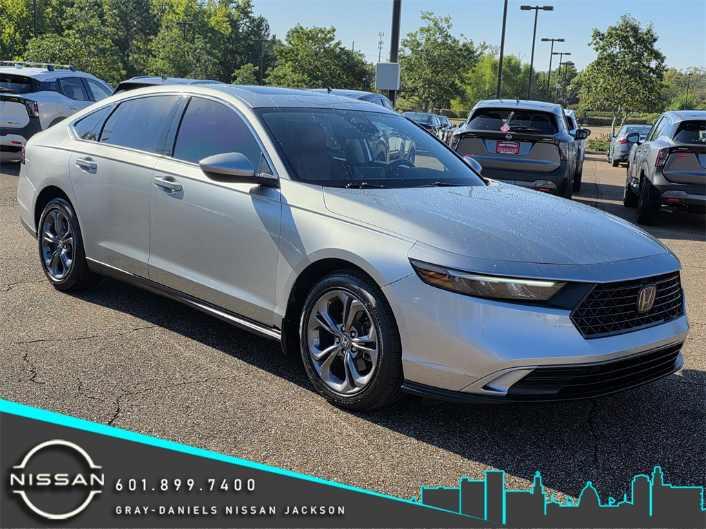 2024 Honda Accord EX's photo