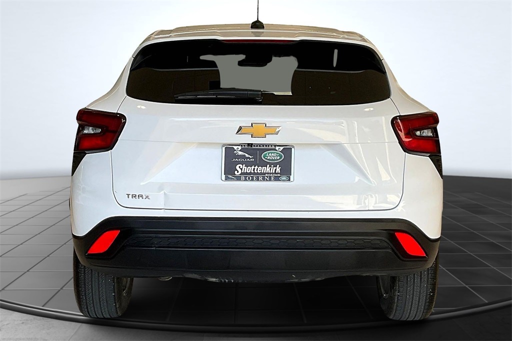 Used 2025 Chevrolet Trax SUV