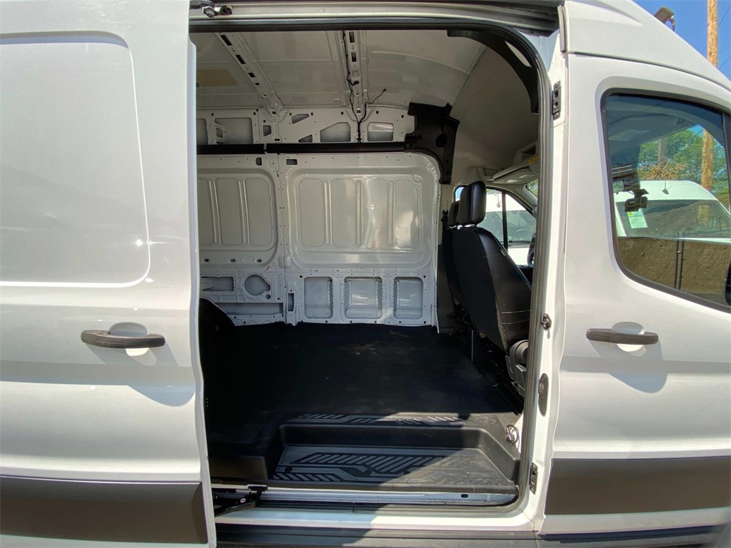 2020 Oxford White Ford Transit Cargo Van Base RWD Van