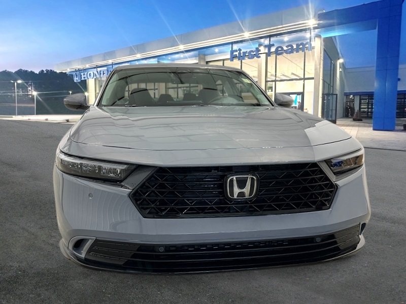 2025 Honda Accord Hybrid EX-L Sedan 4 Dr. FWD 10